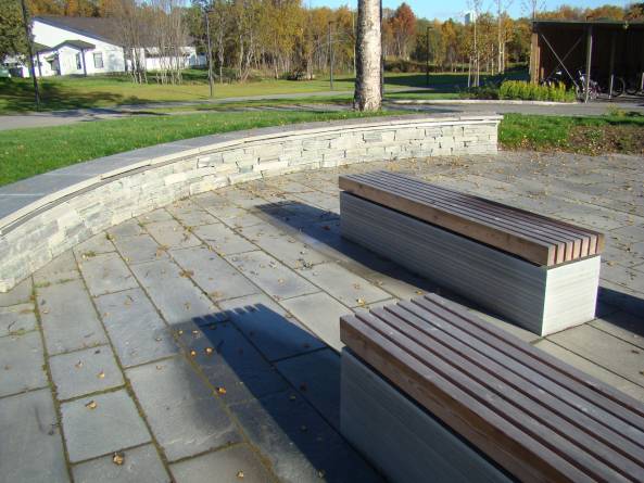 sittegruppe, mur og heller i Lys Oppdal fra MINERA SKIFER 